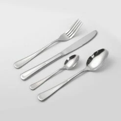 Smith & Nobel Marcus 32 Piece Cutlery Set