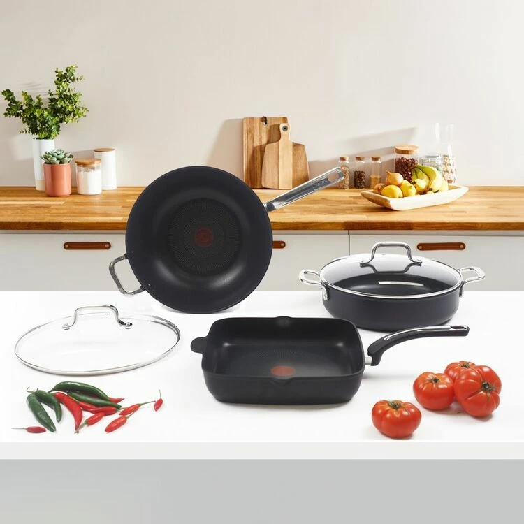 Tefal Premium Specialty Hard Anodised Induction Chef Pan With Lid 30 Cm 3 Tefal Premium Specialty Hard Anodised Induction Chef Pan With Lid 30 Cm